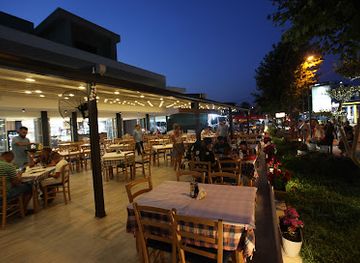 albania/ksamil-region/restaurant/moon-shine-restaurant-pizza