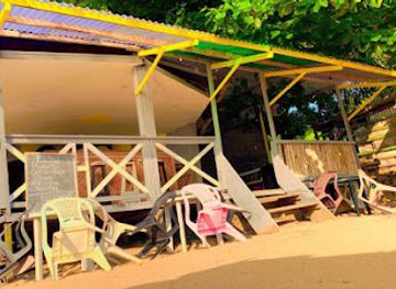 cameroon/kribi-beach/restaurant/mr-wanted-beach