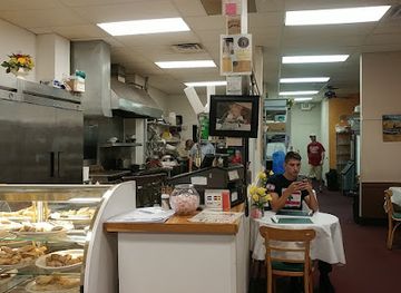west-virginia/parkersburg/restaurant/chams-lebanese-cuisine