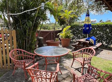 saint-kitts-and-nevis/saddle-hill/restaurant/ole-house-cafe