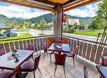 slovenia/bohinj/restaurant/hotel-tripic