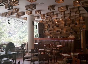 peru/machu-picchu/restaurant/restaurante-ayasqa-comida-tradicional