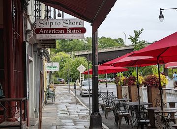 new-york/hudson-valley/restaurant/ship-to-shore