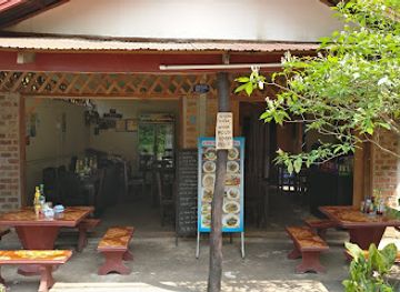 laos/xieng-khouang-plateau/restaurant/good-people-good-food-good-price