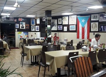 puerto-rico/bayamon/restaurant/rest-el-pollito