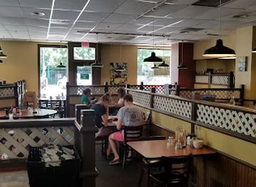 illinois/evanston/restaurant/le-peep-evanston