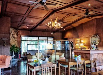 philippines/cordillera-administrative-region/restaurant/the-other-office-villa-cordillera