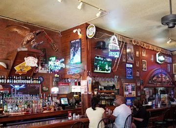 missouri/st-charles/restaurant/big-a-s-on-the-riverfront