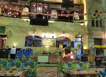 Cafe & Restaurant - Tekiyt Khan Khatun