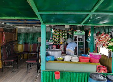 bangladesh/northern-bengal/restaurant/nibir-chotpoti-and-fuchka-house