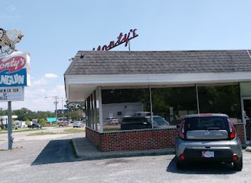 virginia/newport-news/restaurant/monty-s-penguin