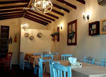 greece/kavala/restaurant/ta-batzanakia