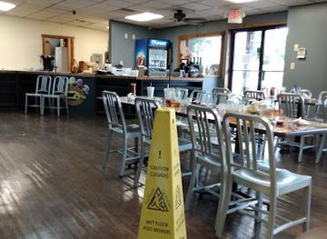 arkansas/arkansas-highland/restaurant/grumpy-s-getaway