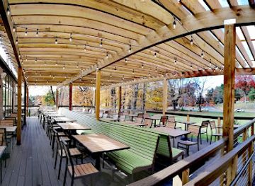 connecticut/talcott-mountain/restaurant/metro-bis-restaurant