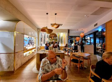 australia/gold-coast/broadbeach/restaurant/orzo