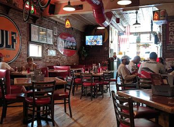 wisconsin/la-crosse/restaurant/buzzard-billy-s