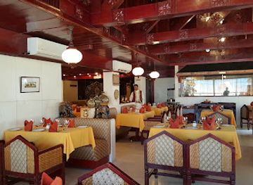 bahrain/manama/restaurant/copper-chimney