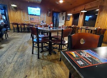 louisiana/north-louisiana/restaurant/log-cabin-grill-market
