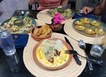 ecuador/galapagos-islands/restaurant/agave-studio