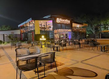 ghana/tamale/restaurant/blackbox-restaurant