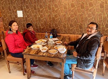 india/pahalgam/restaurant/the-capital-grill-pahalgam
