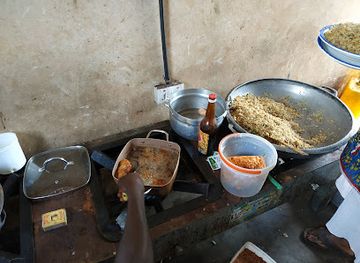 ghana/mamprugu/restaurant/nana-hemaa-local-restaurant-habitat-fufuo-joint