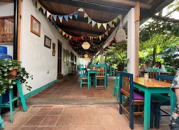 guatemala/lake-atitlan/restaurant/deli-jasmin