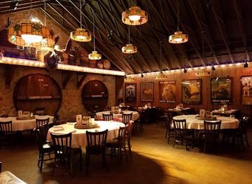 florida/pensacola/restaurant/mcguire-s-irish-pub