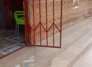 ghana/gwira/restaurant/wuarab3ba-restaurant