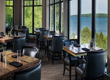 wisconsin/lake-geneva/restaurant/the-grandview-restaurant