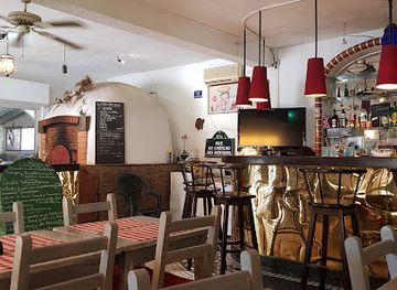 madagascar/antananarivo/restaurant/vikoviko