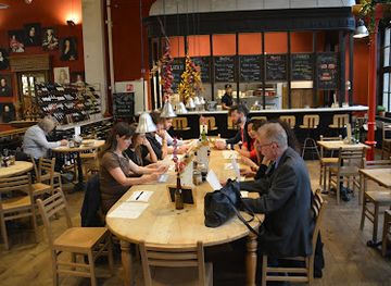 belgium/ghent/korenmarkt/restaurant/le-pain-quotidien