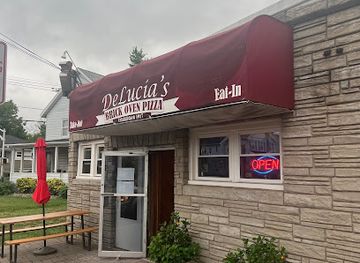 new-jersey/raritan-valley/restaurant/delucia-s-brick-oven-pizza