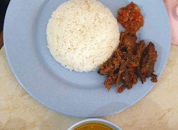 indonesia/central-papua/restaurant/shevilen-restoran-manado