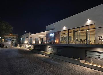 cabo-verde/praia/restaurant/plaza-park