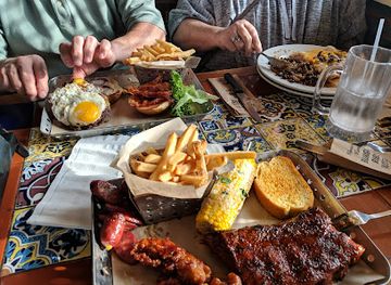 indiana/morgan-monroe-state-forest/restaurant/chili-s-grill-bar