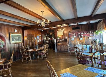 new-hampshire/exeter/restaurant/old-salt-restaurant-at-lamies-inn