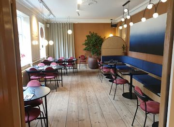 denmark/copenhagen/restaurant/restaurant-lola