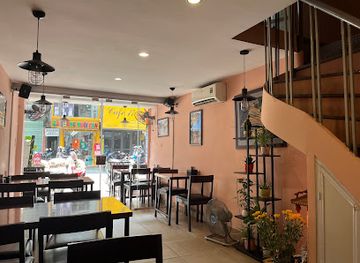 vietnam/hanoi/restaurant/hong-hoai-s-restaurant