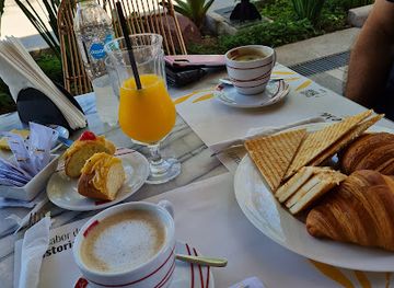 paraguay/central-department/restaurant/la-vienesa-shopping-del-sol