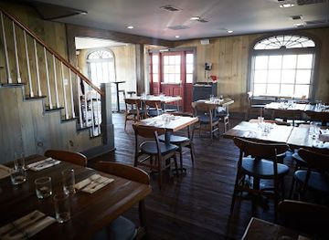 new-jersey/cape-may/restaurant/mayer-s-tavern