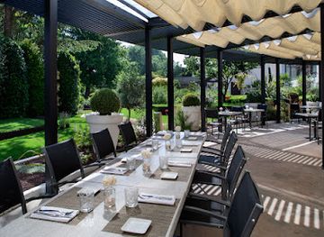 france/burgundy-vineyards/restaurant/restaurant-le-richebourg