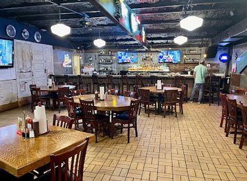 Hoots BBQ & Steaks