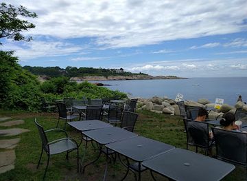 massachusetts/cape-ann/restaurant/the-lobster-pool