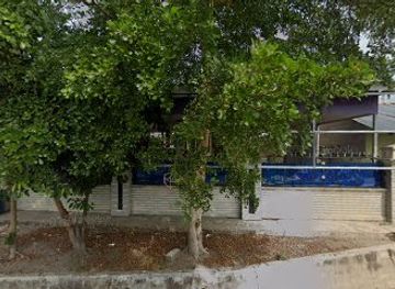 indonesia/bangka-belitung-islands/restaurant/lesehan-voila