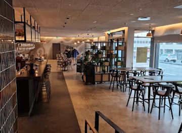 iceland/reykjavik/restaurant/loa-restaurant