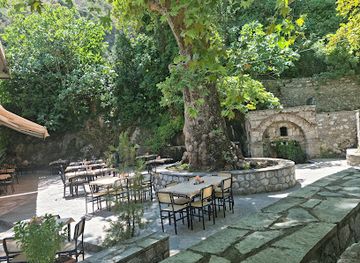 greece/mount-taygetos/restaurant/tavern-drosopigi-velonis-panagiotis