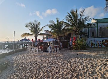 mozambique/inhambane-province/restaurant/ponte-cais