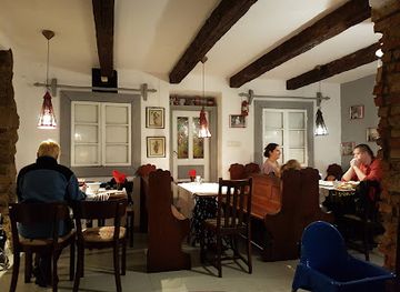 poland/silesian-beskids/restaurant/pierogarnia-bracka