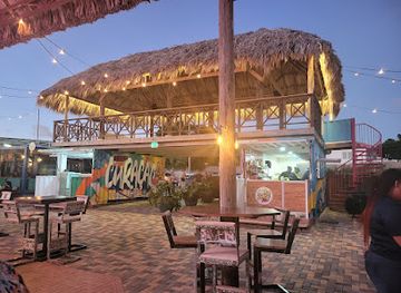 curacao/shete-boka-national-park/restaurant/pasawa-box-eatery